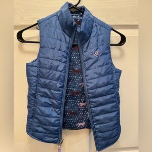 ARIAT girls reversible vest. Size S/8